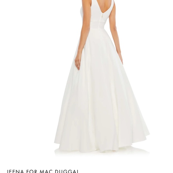 Leeba For Mac Duggal White Classic Ball Gown 6 - Bridal or Prom Perfect! - Picture 5 of 5